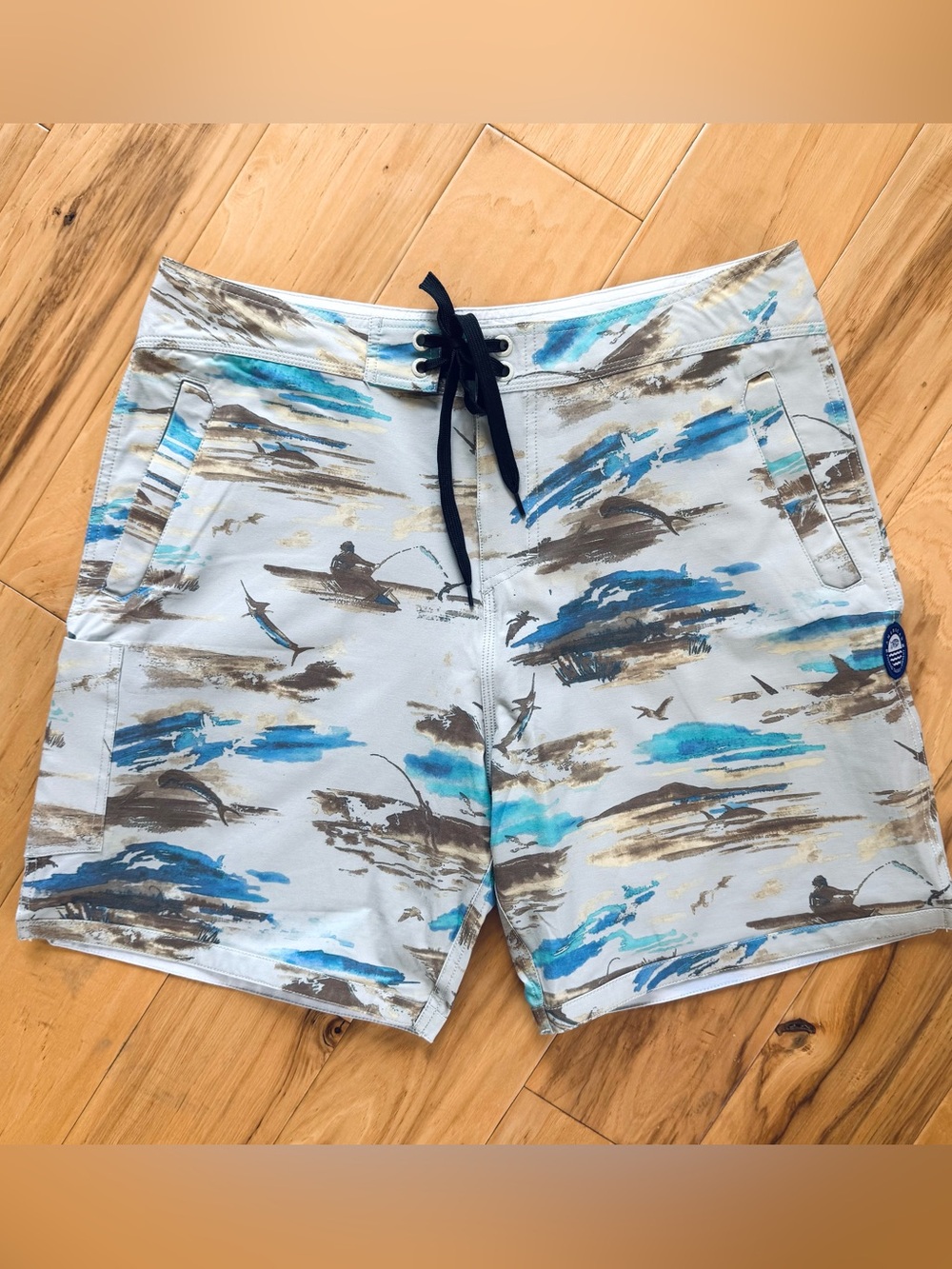 Aftco Swim Trunks Board Shorts Men's 34 man fish fishing print